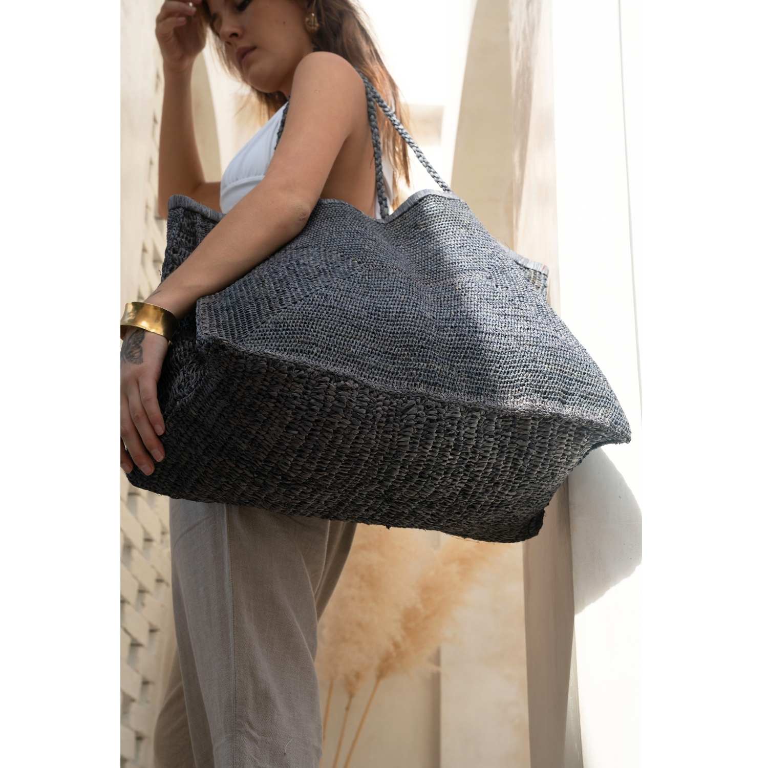 Raffia Beach Tote Bag - Handmade Madagascar Eco-Friendly Beach Bag