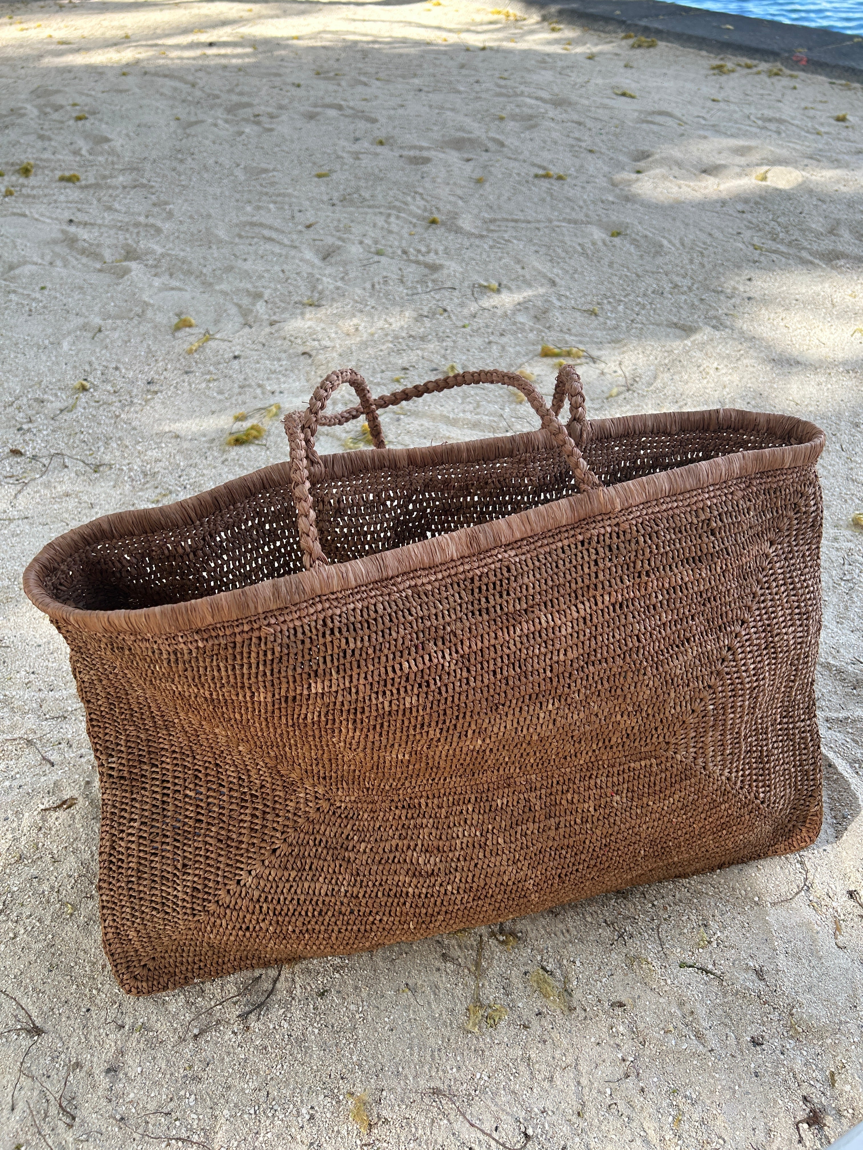 Raffia Beach Tote Bag - Handmade Madagascar Eco-Friendly Beach Bag