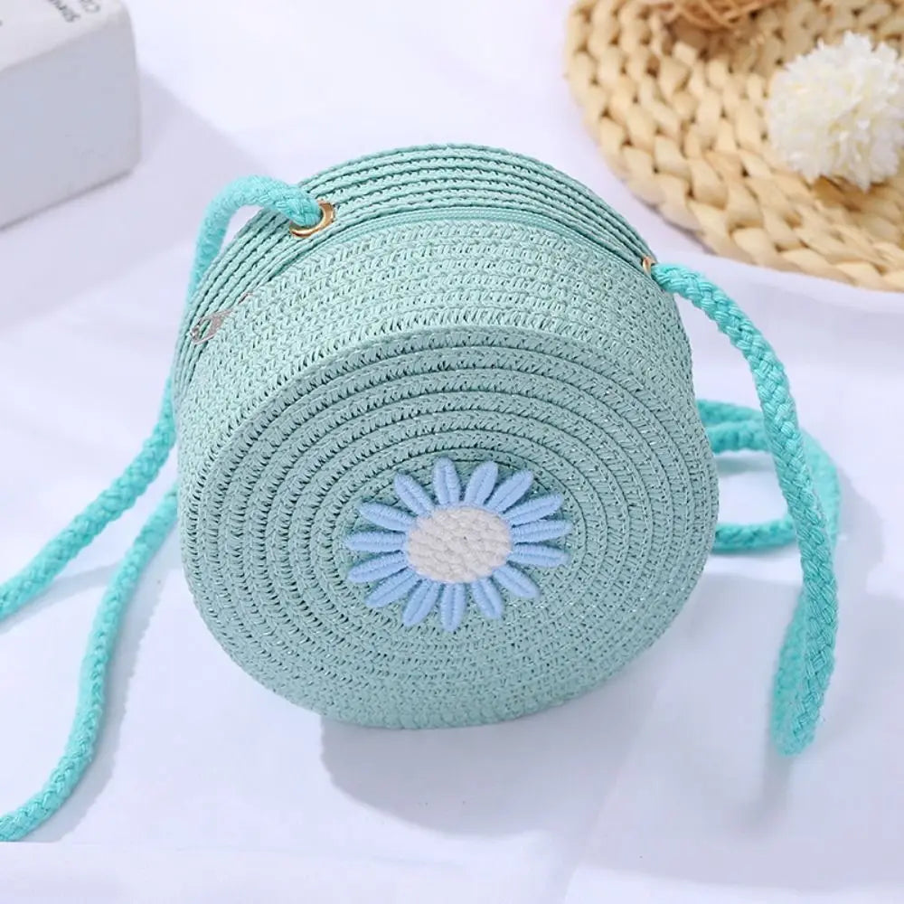 Shell Shape Straw Crossbody Shoulder Bag