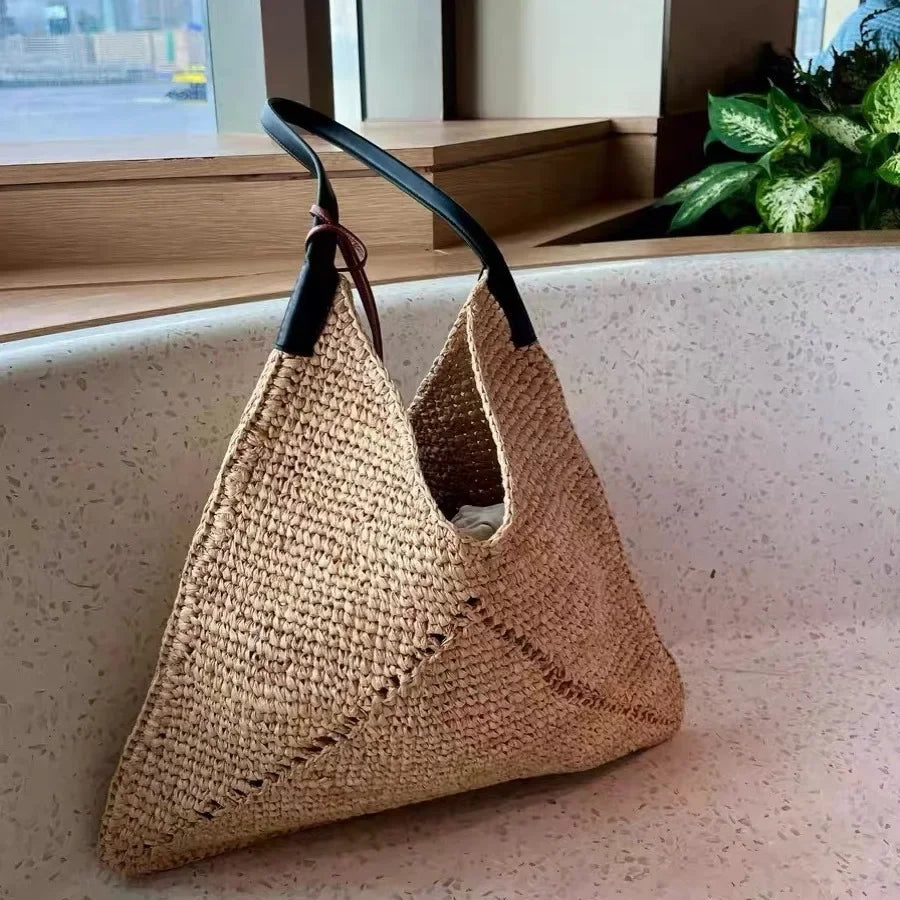 Triangle Straw Shoulder Bag