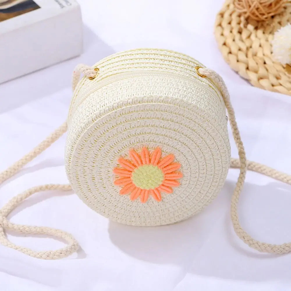 Shell Shape Straw Crossbody Shoulder Bag
